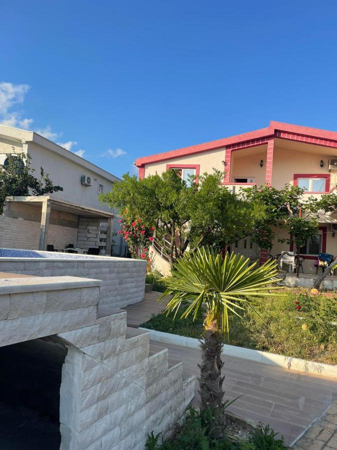 Villa Nilic Bar Extérieur photo